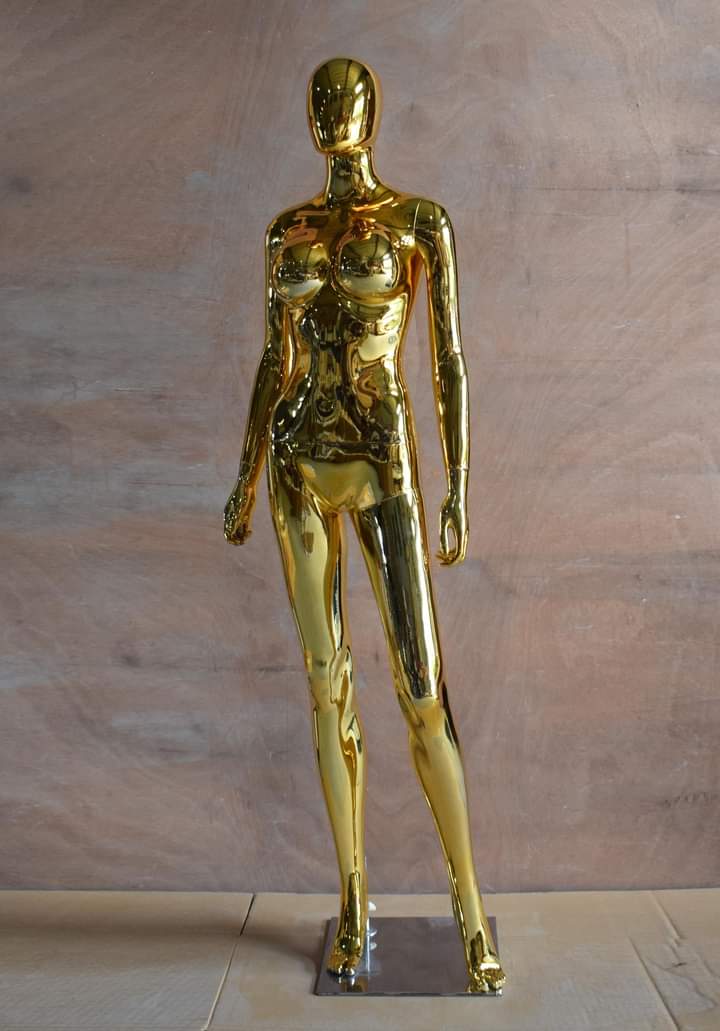 MANNEQUIN FEMME 